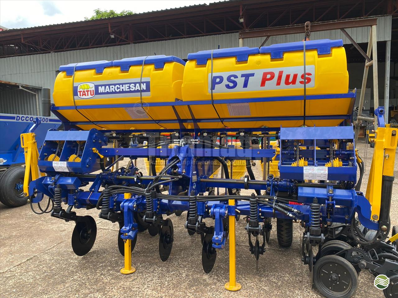 PLANTADEIRA TATU PST PLUS Triamaq Tratores UBERLANDIA MINAS GERAIS MG